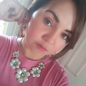 Meet your Posher, Patricia g.